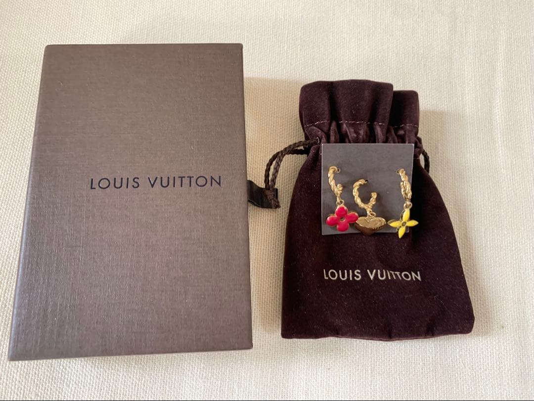 ルイヴィトン　ピアス　3個セット