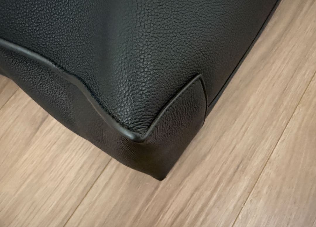 ロエベ LOEWE バックルジッパートートバッグ ソフトグレインカーフ 黒