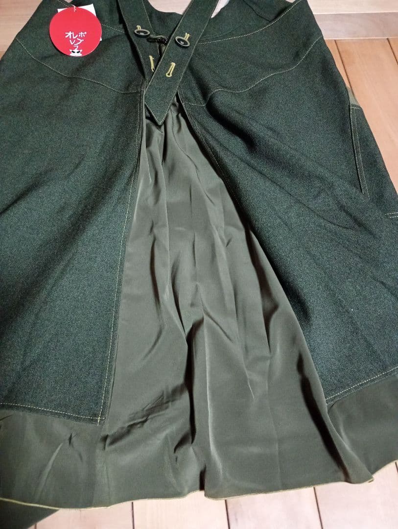 アルベロベロ　新品未使用　　　　　　グリーン ビーズ刺繍 エプロンドレス