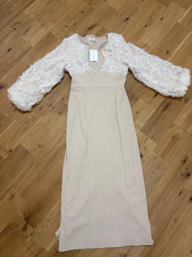 【新品未使用】euw(イユー）　volume topワンピース サイズ1