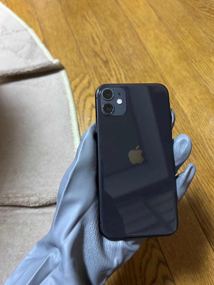 a*୧様 Apple iPhone 11 64GB ブラック