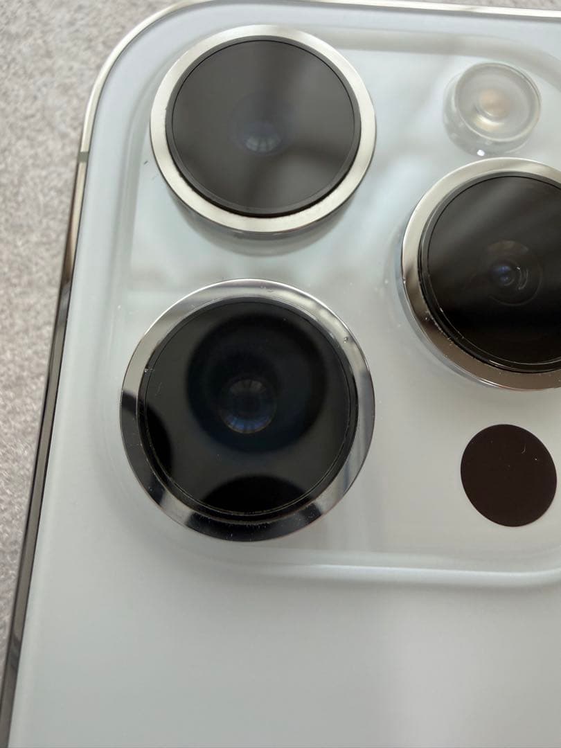 Apple iPhone 14 Pro シルバー 本体 1TB SIMフリー