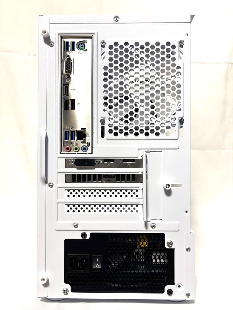 【ディスプレイ内蔵】ゲーミングPC Ryzen7 GTX 1660Ti 512G