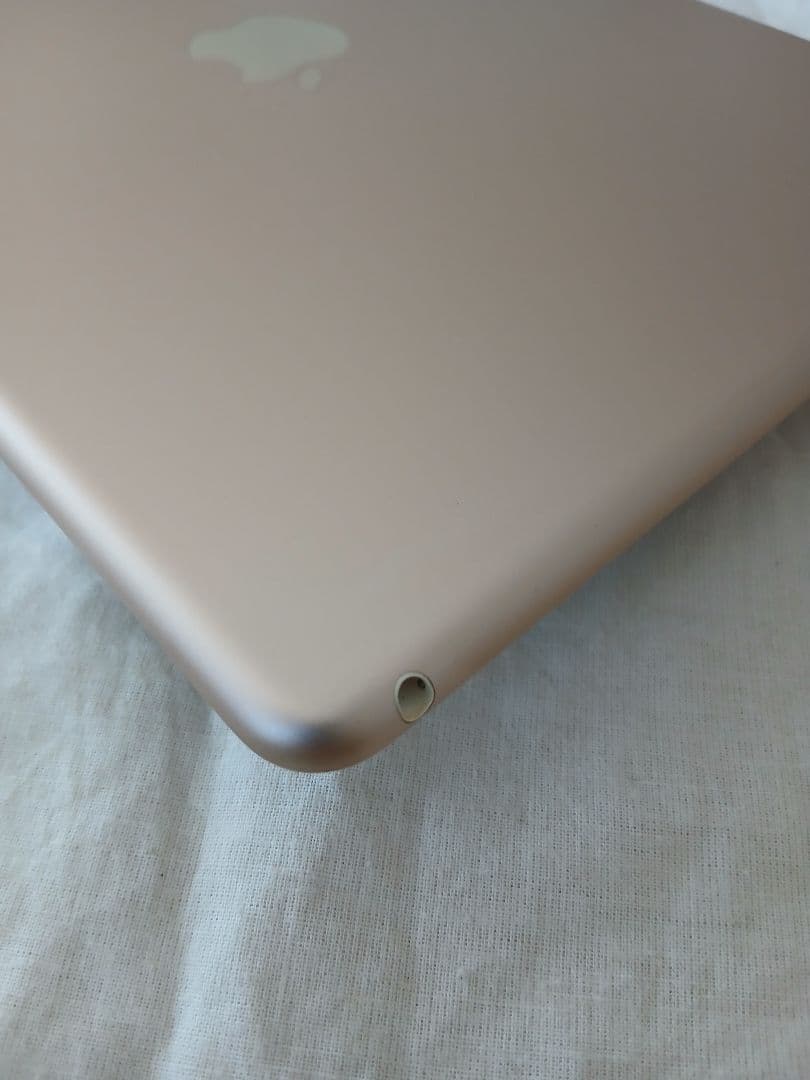 美品 iPad air 第2世代 バッテリー82%