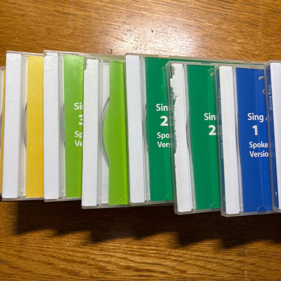 ゆ様　　ワールドファミリー　シングアロング2016年購入