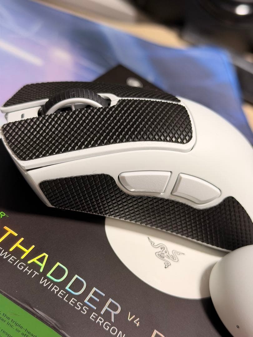 Razer DEATHADDER V4 PRO ホワイトエディション