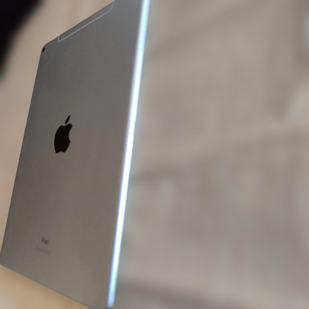 iPad Air第3世代/64GBWi-Fi＋Cellularモデル　88％