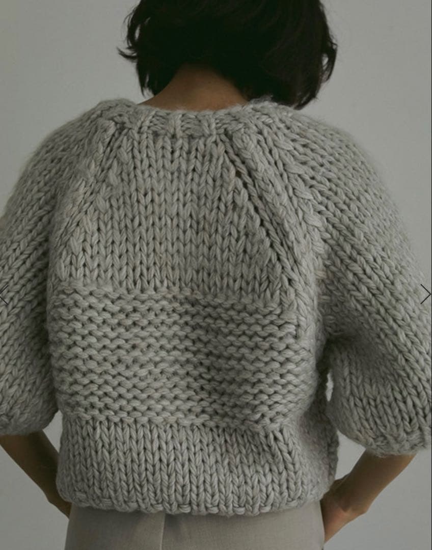 ETRE TOKYO ブラッシュドハーフスリーブハンドニットプルオーバー