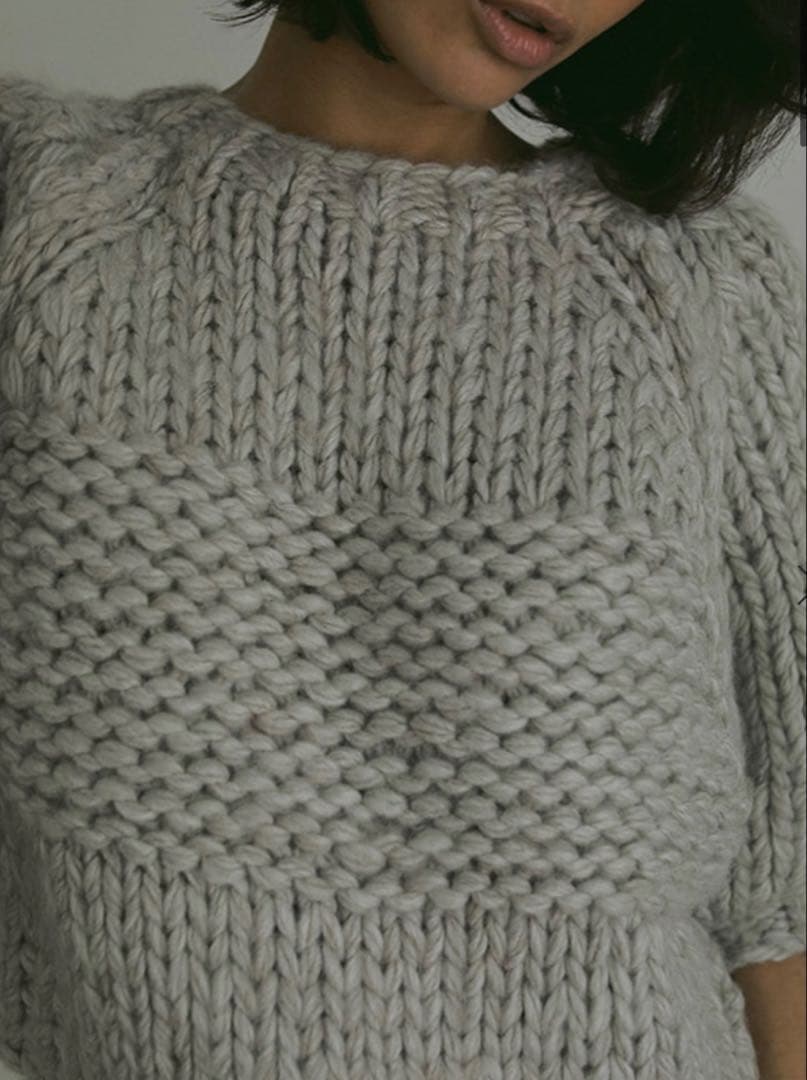 ETRE TOKYO ブラッシュドハーフスリーブハンドニットプルオーバー