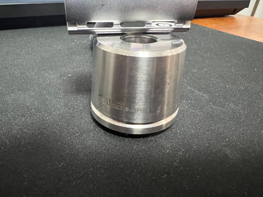 Feather AS‑D2（フェザー AS‑D2） ステンレス製