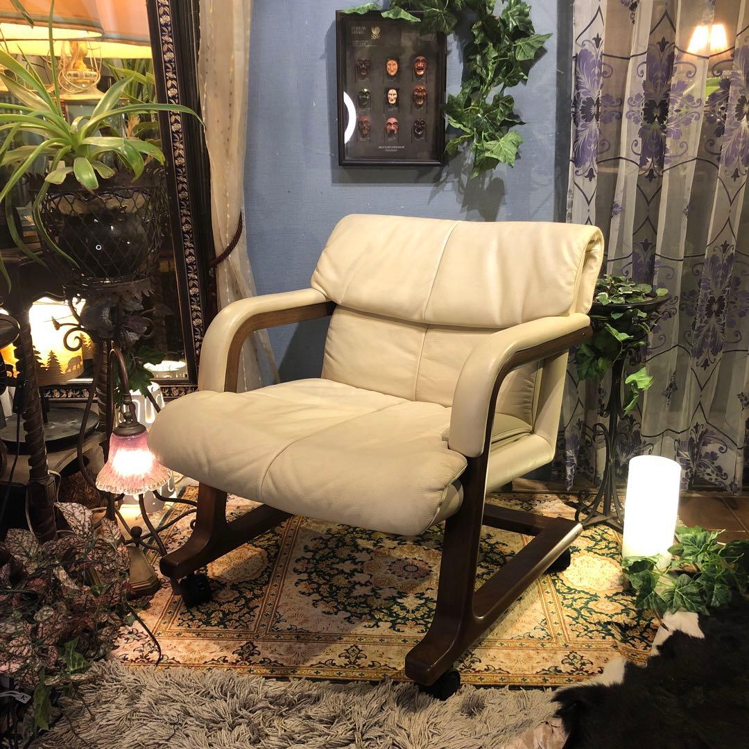 Sale ヴィンテージ 富士ファニチャー　キャスター革張りアームチェア