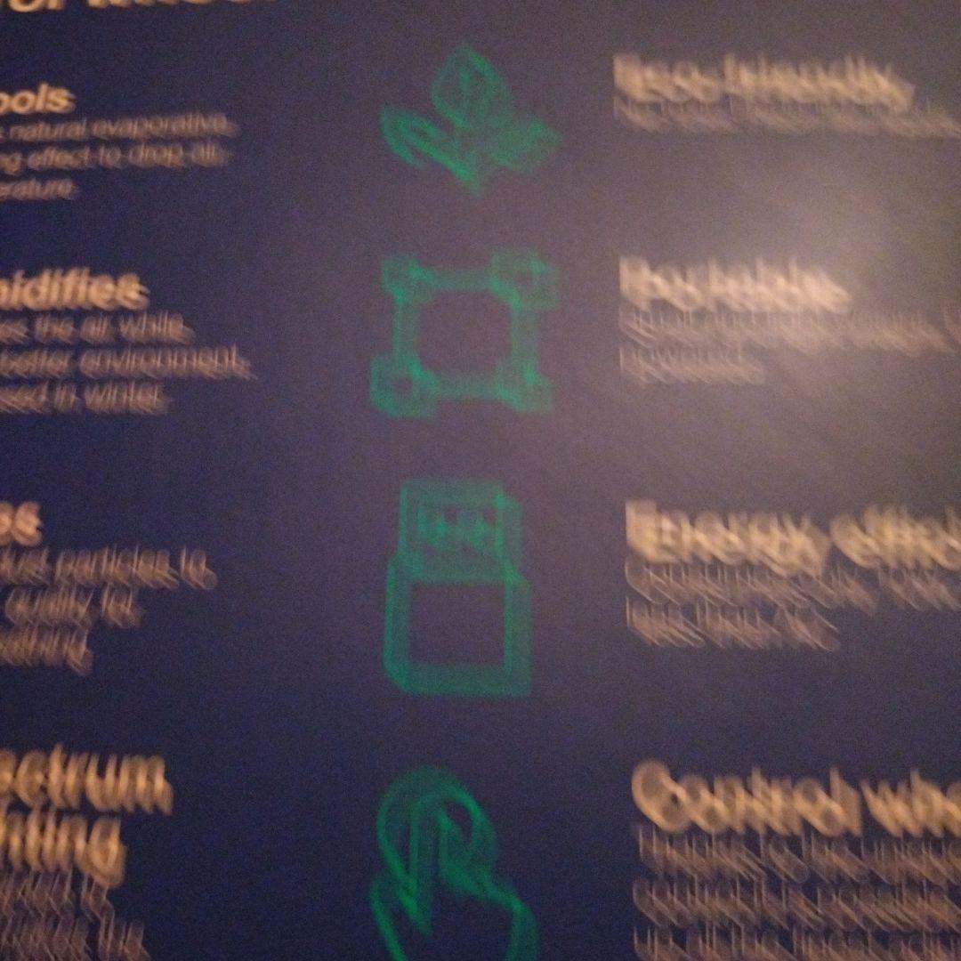 EvaLIGHT PLUS パーソナルクーラー