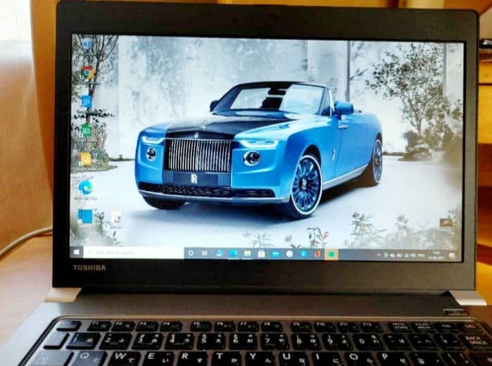 モデル番号RX63, Windows10 Core i3 8GBメモリ