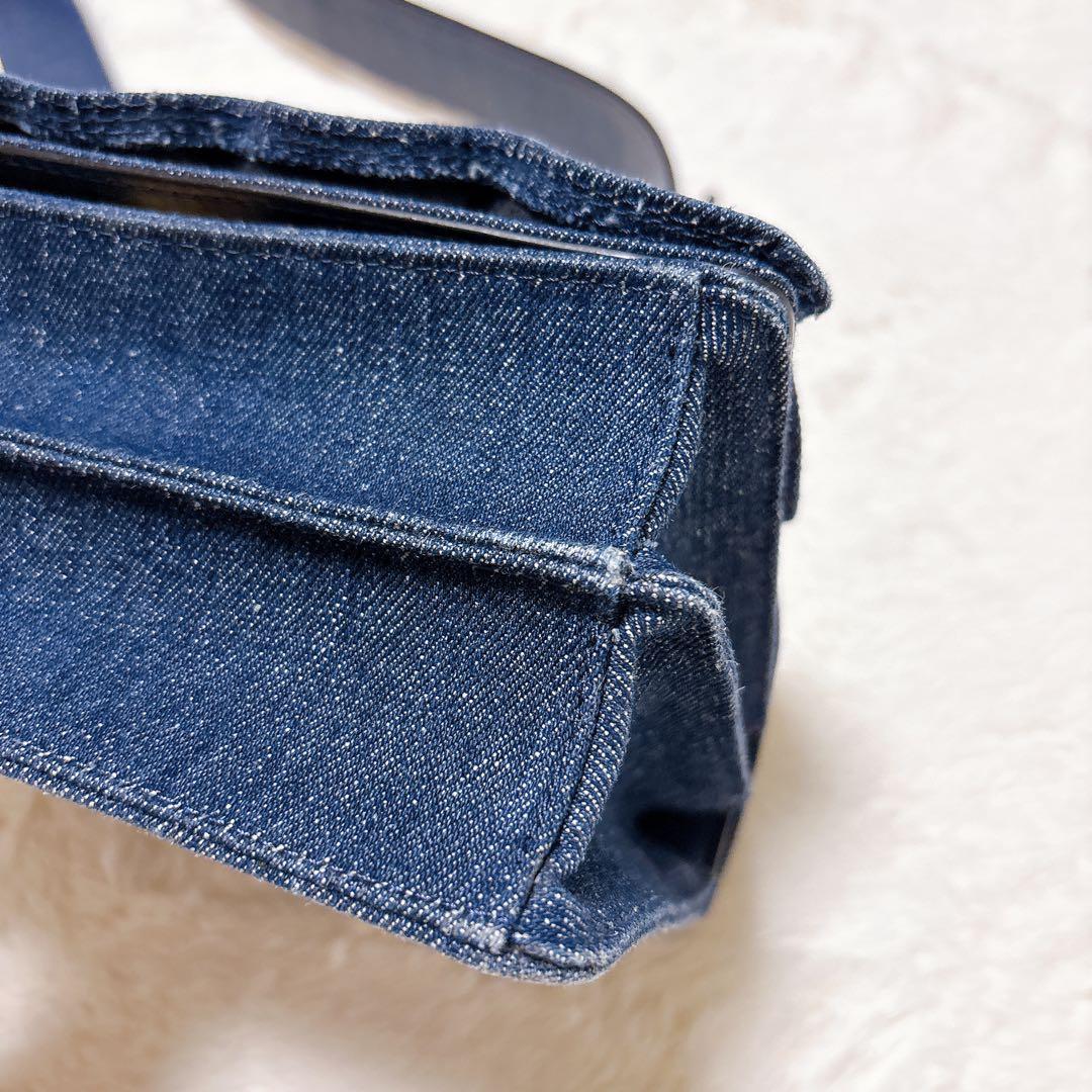 ケイトスペード　ホワイトロックロードジャミー　ショルダーバック　デニム　スタッズ