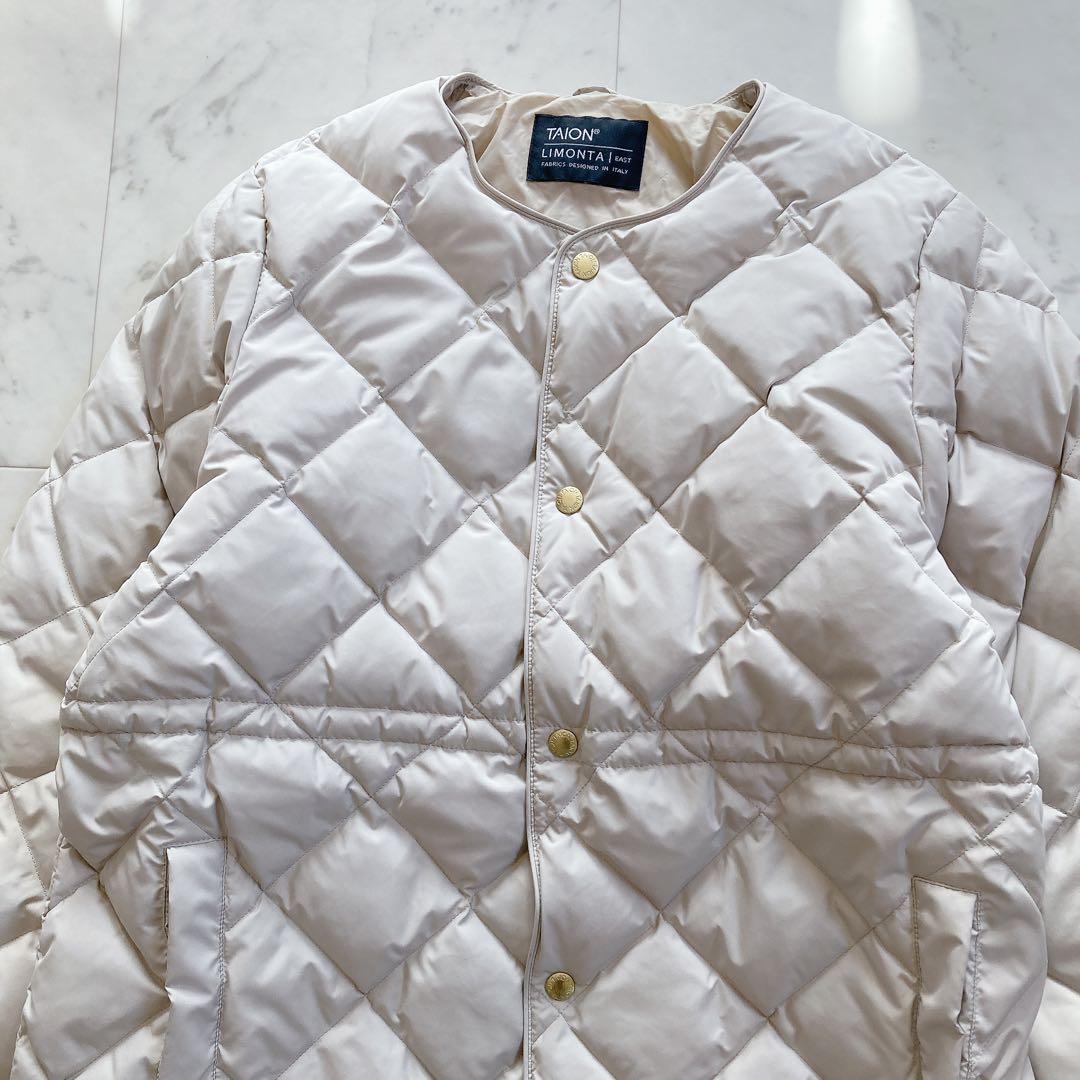 タイオン　リモンタイースト　別注ウエスト切替えノーカラーダウン　ベージュ