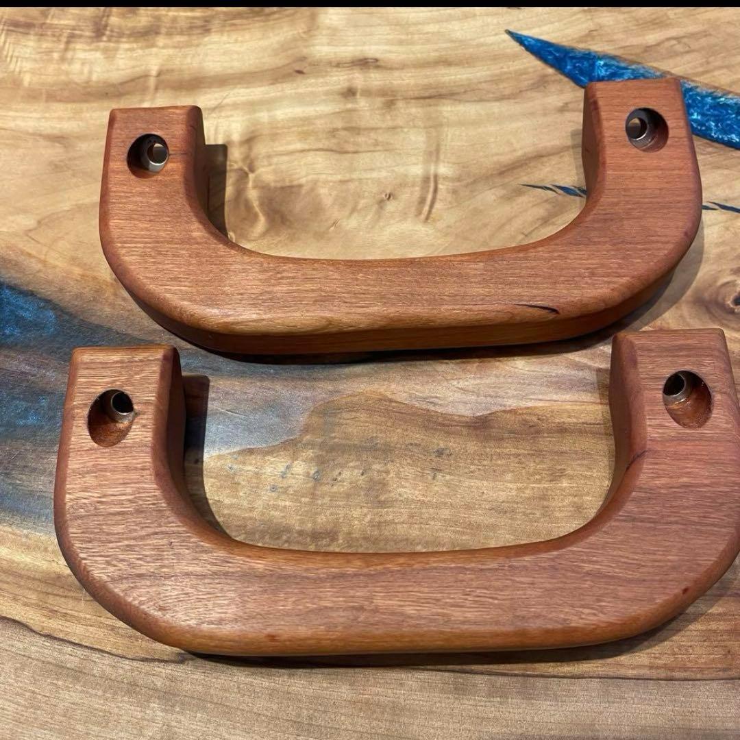 ブラックチェリーアシストグリップ　ハイエース用　Ａピラー2個セット