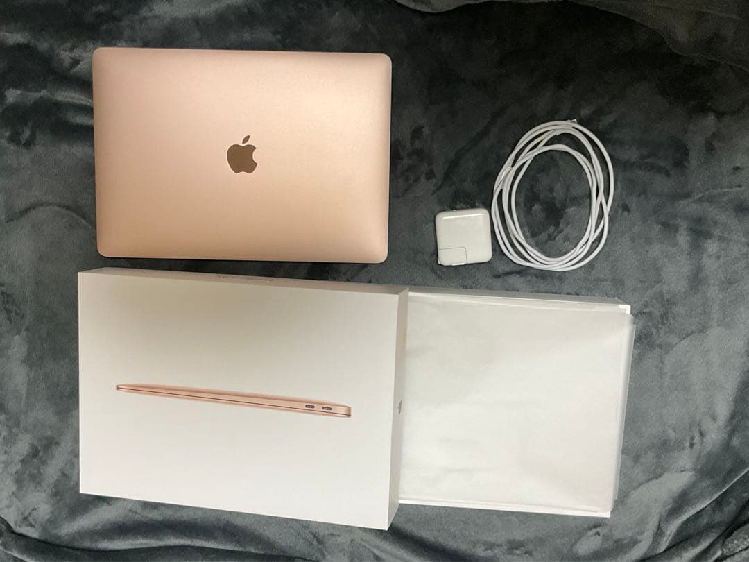 MacBook本体 MacBook air M1 16GB 512GB