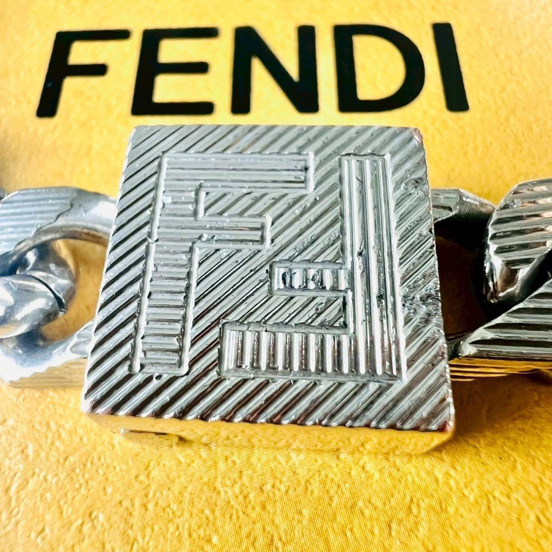 美品✨FENDI　フェンディ　FFブレスレット　シャドウ　メッシュ　ストライプ