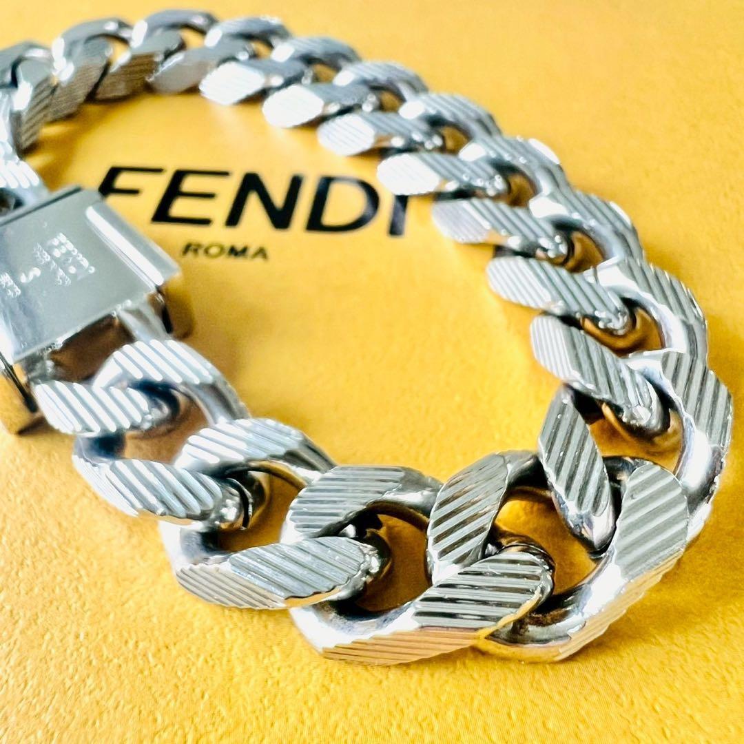 美品✨FENDI　フェンディ　FFブレスレット　シャドウ　メッシュ　ストライプ