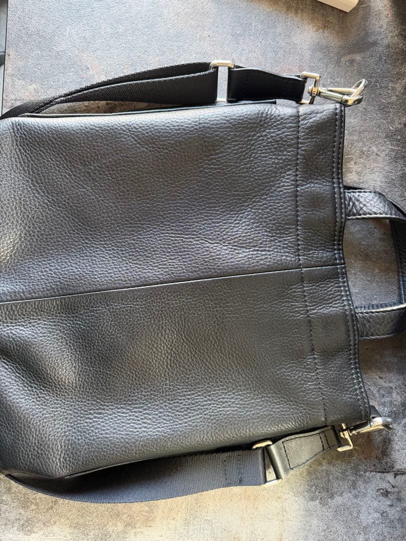 itti レザーヘルメットバッグ