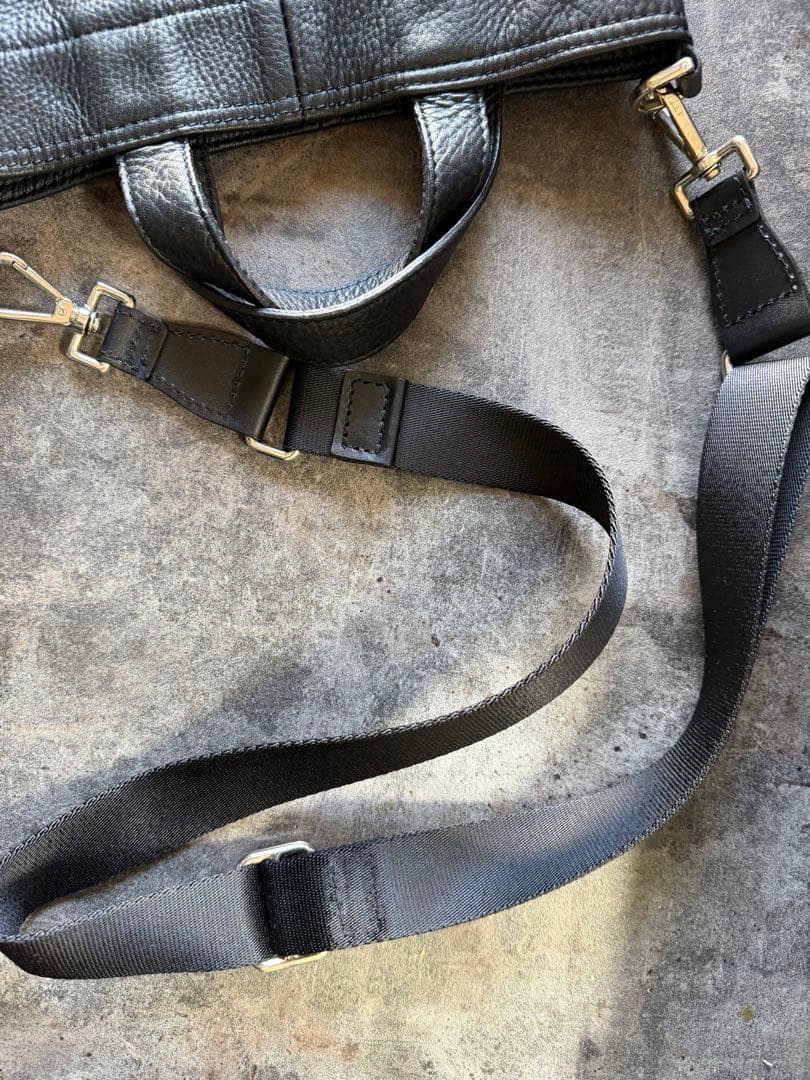 itti レザーヘルメットバッグ