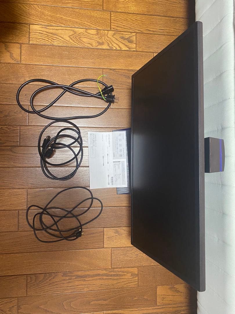 GigaCrystal 大型モニター 本体