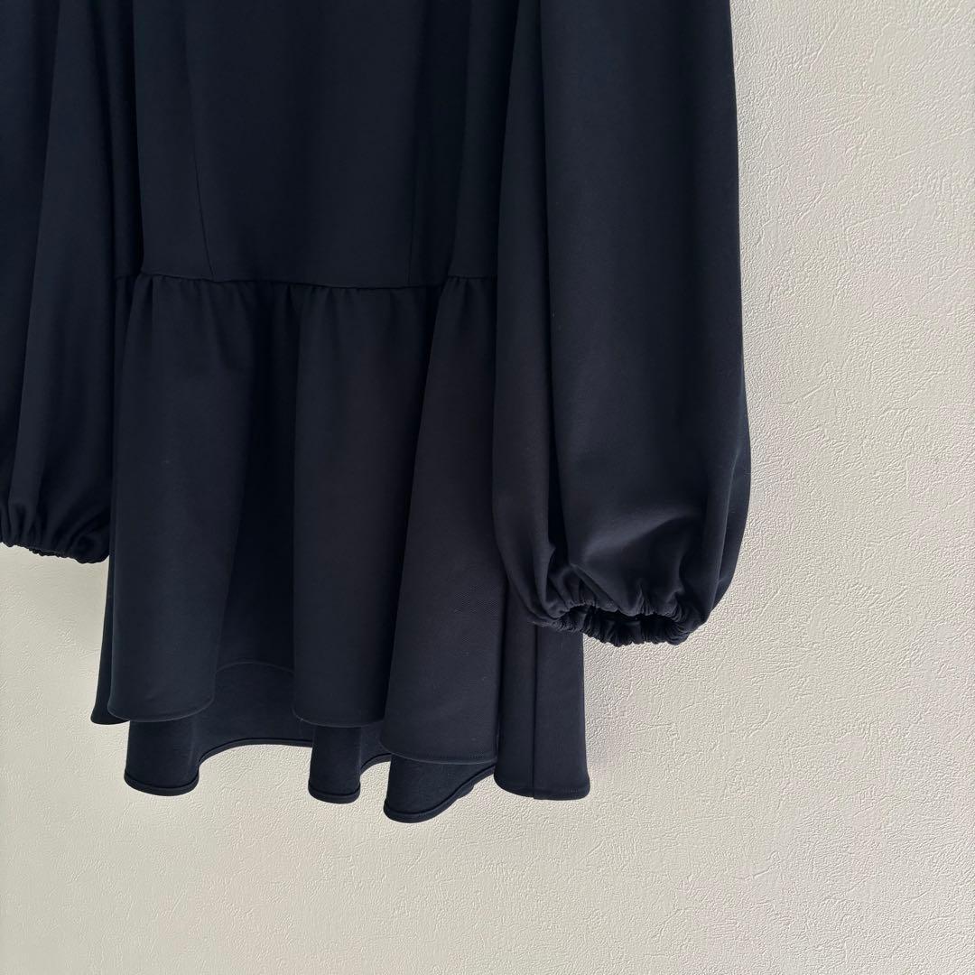 美品 VIRINA ヴィリーナ フランブラウス トップス ペプラムトップス