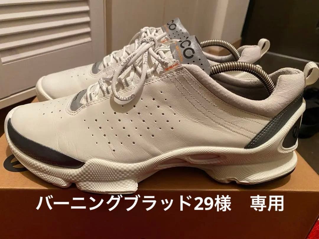 ECCO Biom C Low エコー ホワイト