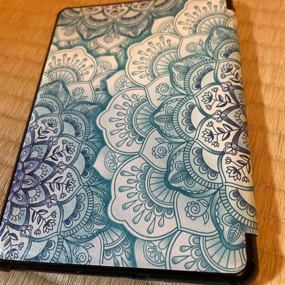 Kindle Paperwhite 防水機能搭載 32GB 広告つき　10世代