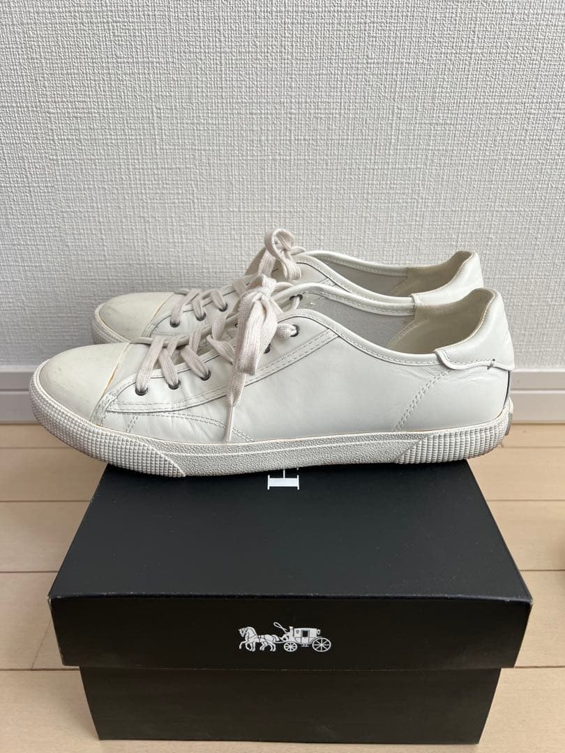 COACH ホワイトレザースニーカー