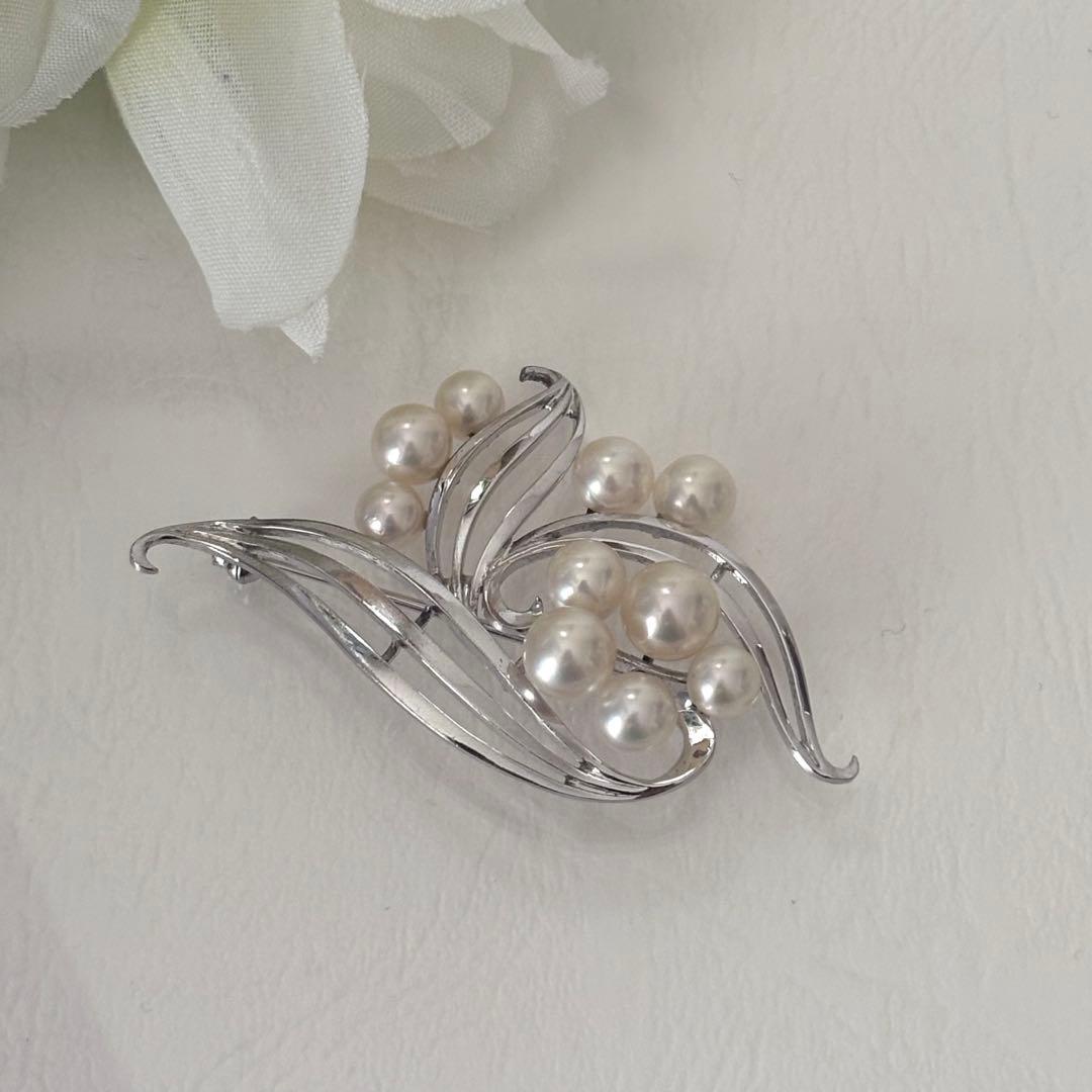 050【ミキモト】シルバー　パール　ブローチ