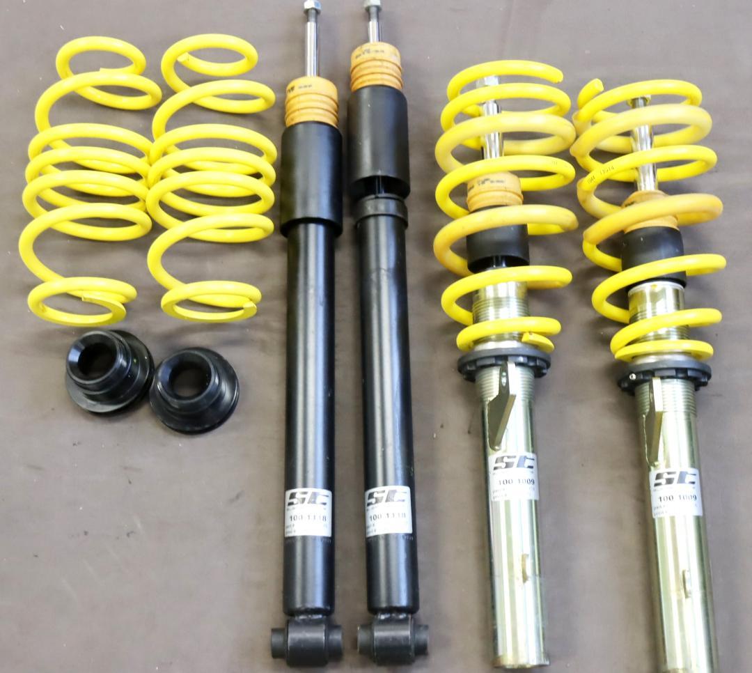 フォルクスワーゲン ゴルフ7R FF typeAU　KW ST　車高調