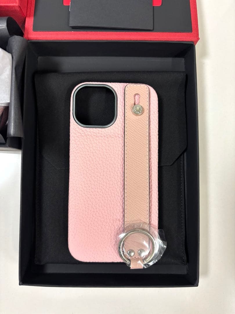 新品未使用　ボナベンチュラiPhone15用ケース