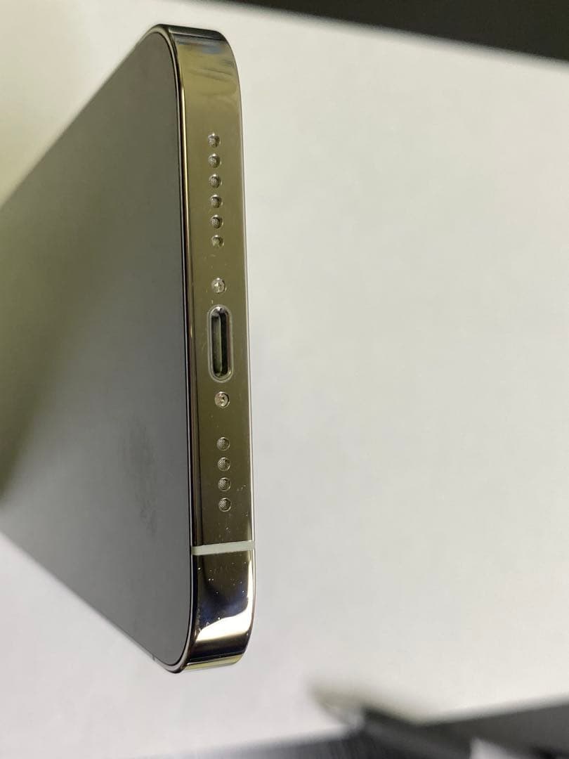 Apple iPhone 13 Pro Maxシルバー 本体