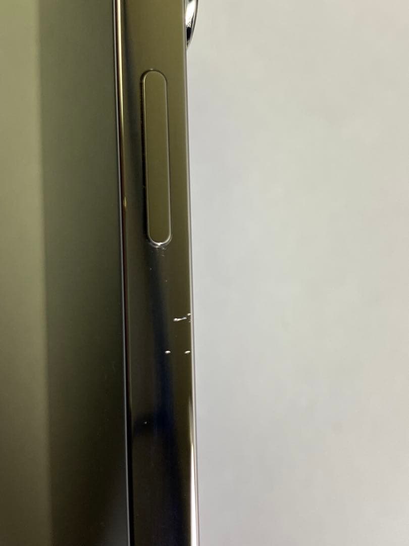 Apple iPhone 13 Pro Maxシルバー 本体