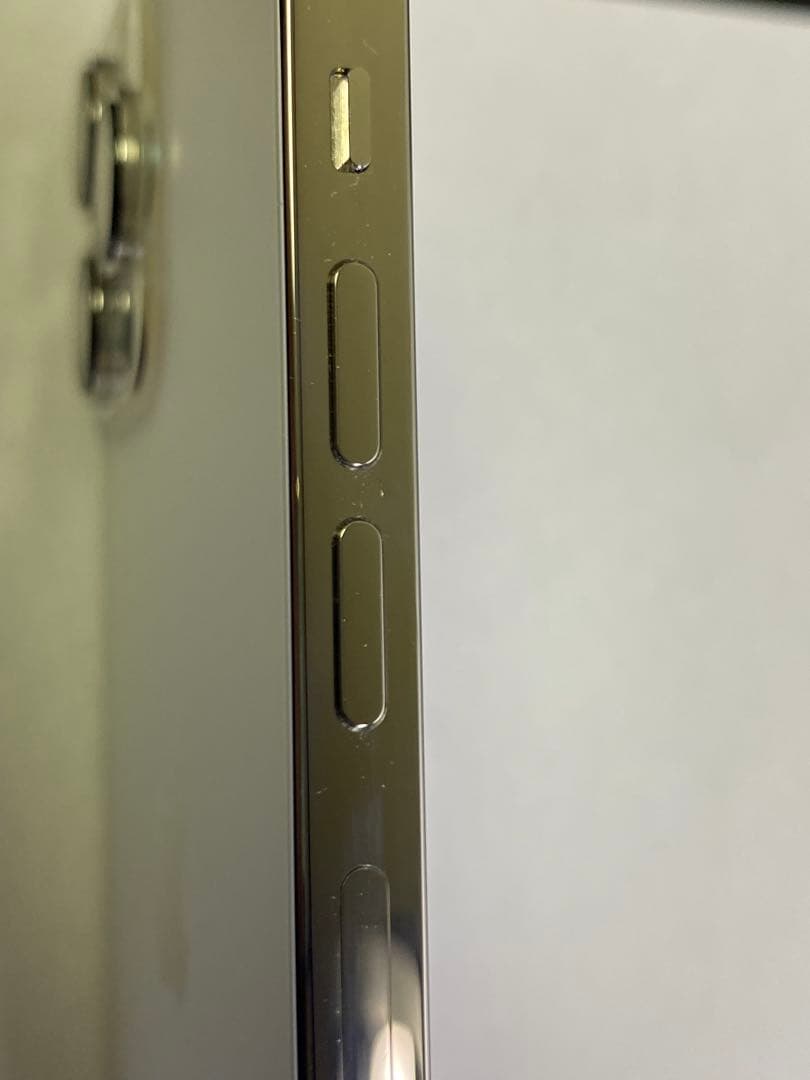 Apple iPhone 13 Pro Maxシルバー 本体