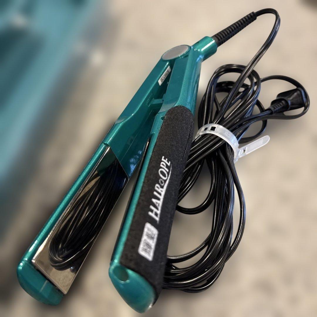 MGプラチナ輝髪アイロン　ストレートアイロン　アイロン　美容室　美髪　サラサラ