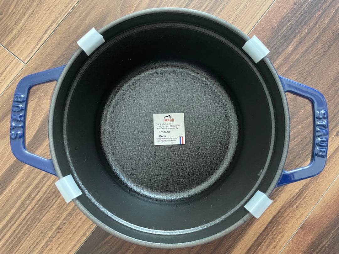 【新品未使用】STAUB ココットラウンドホーロー鍋ロイヤルブルー希少✨16cm