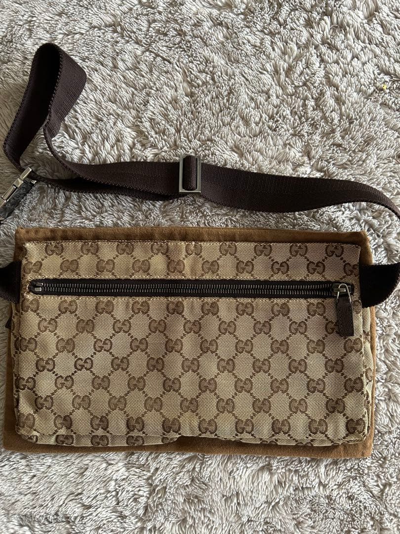 GUCCI グッチ　ボディバッグ　GGキャンバス　レザー　ブラウン