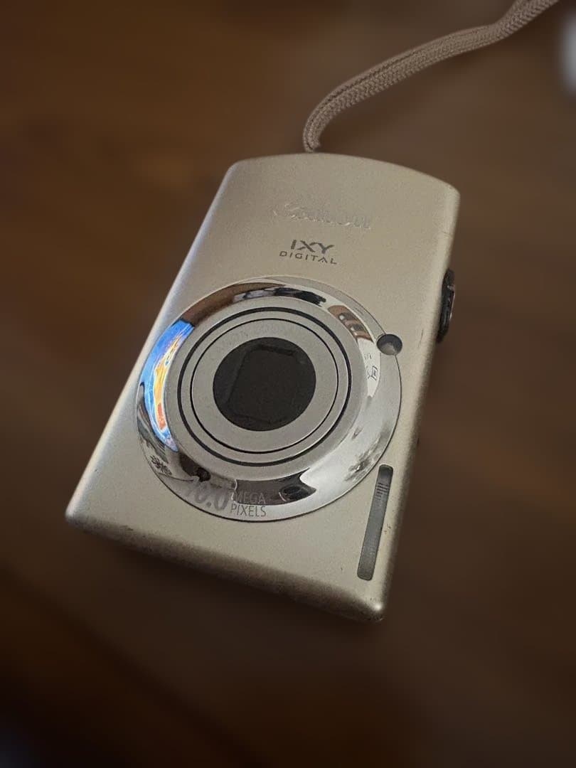 Canon IXYDIGITAL920IS デジカメ本体/充電器/接続ケーブル