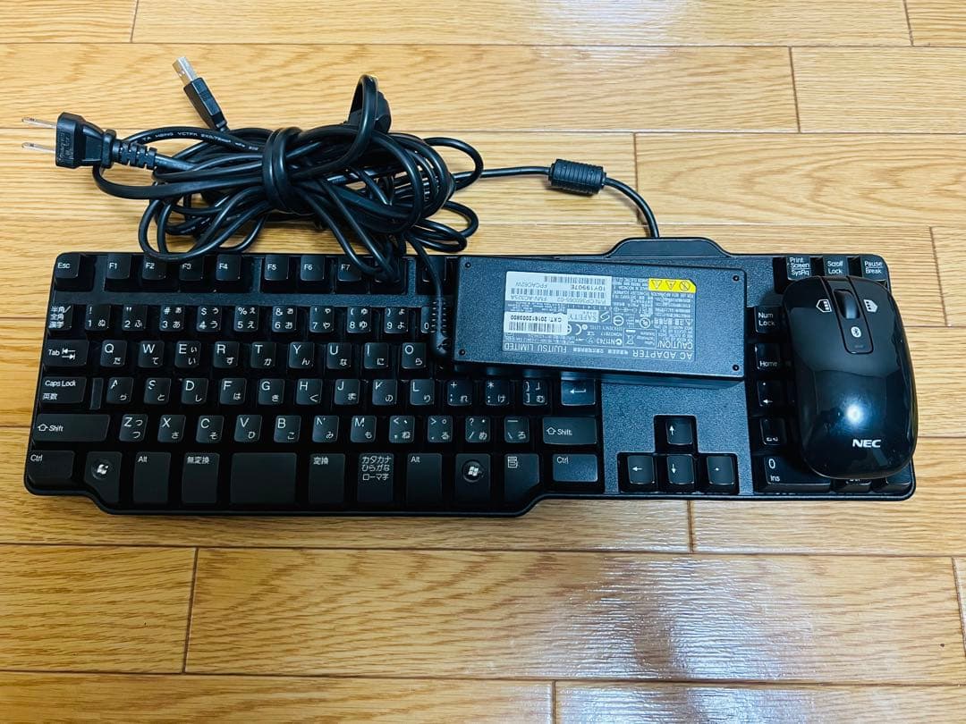 液晶一体型パソコン 富士通 FMV ESPRIMO FH70/C2 OFFICE