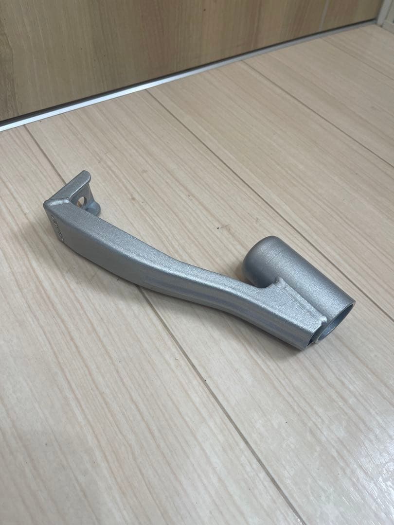 玄武　ハイエース　リバンプサポートブラケット　2WD用　未使用