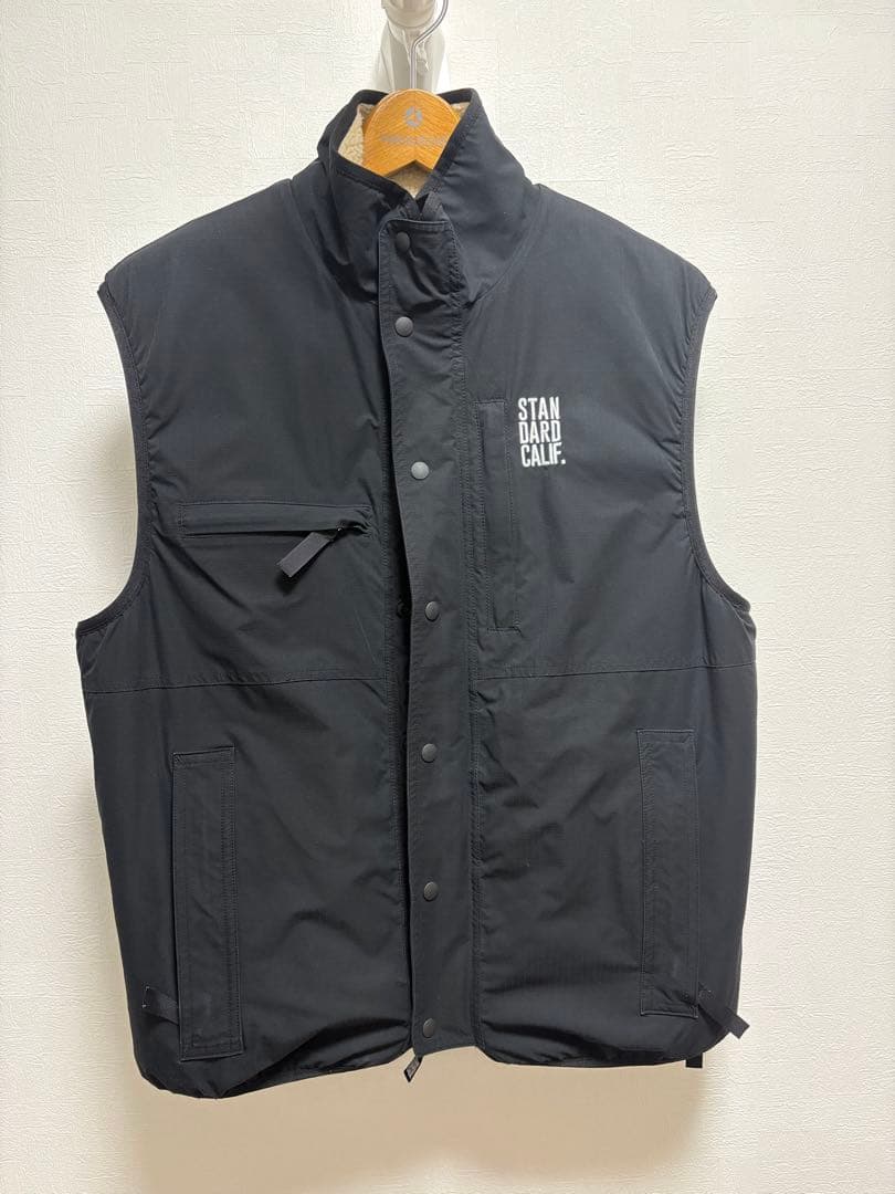 スタンダードカリフォルニア　リバーシブルフリースベスト