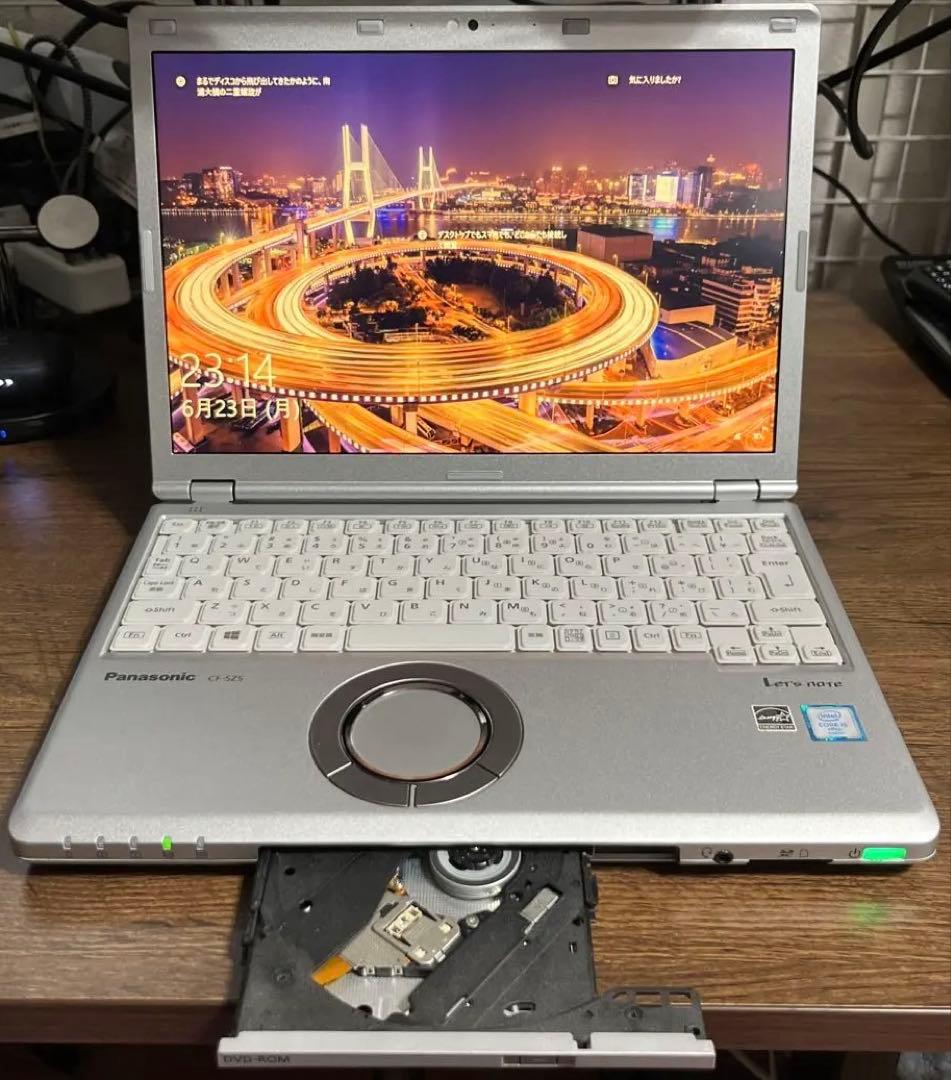 Panasonic CF-SZ5 i5/8GB/256/DVD バッテリ77%