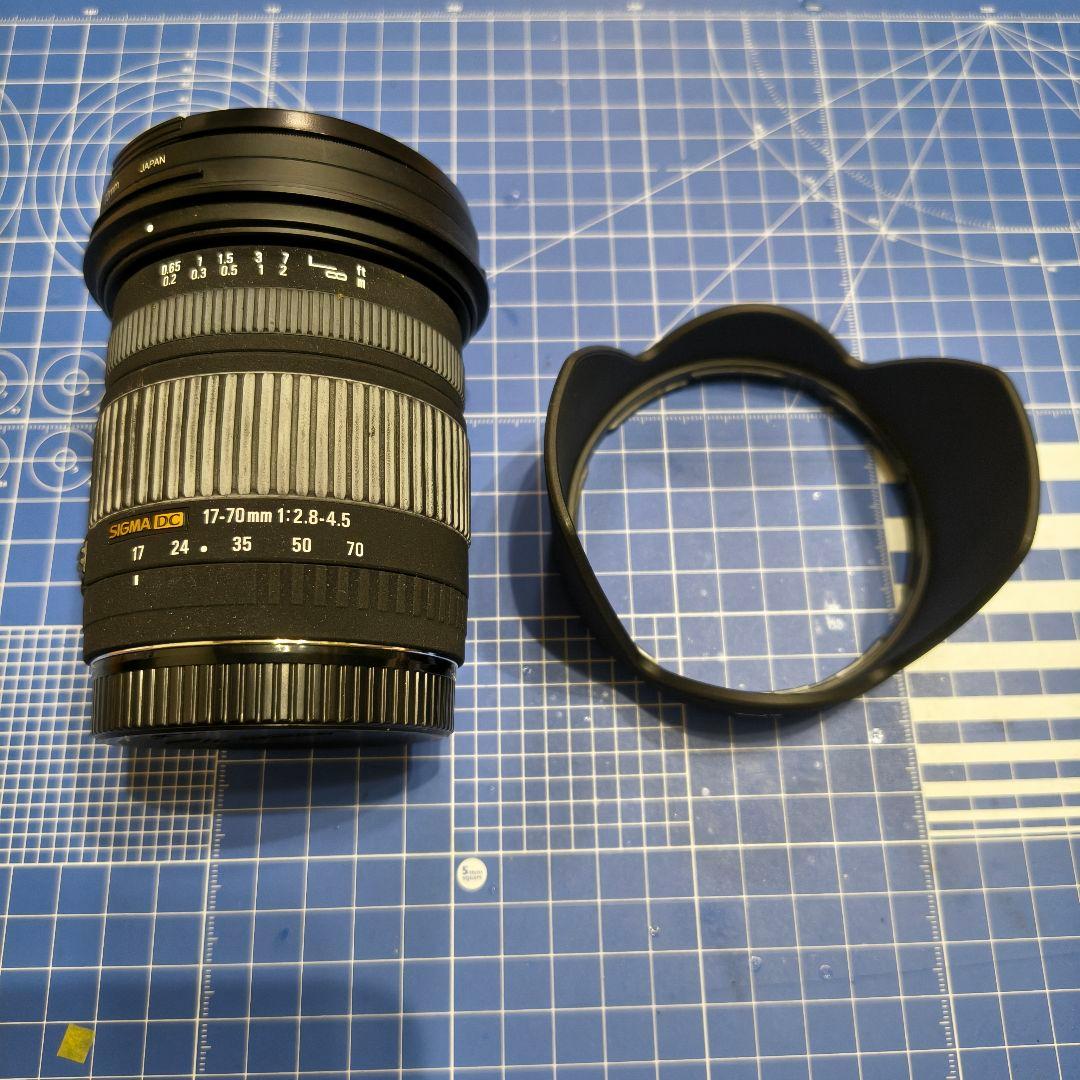 SIGMA DC 17-70mm 1:2.8-4.5 CANONマウント