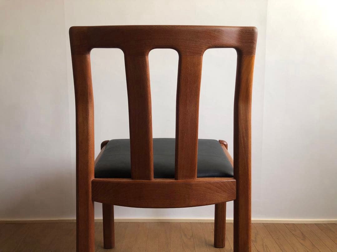 デンマーク dyrlund チーク無垢材チェア③ 北欧ヴィンテージ家具