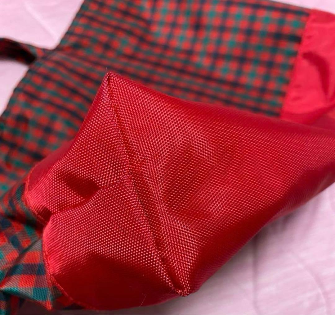 ファミリアチェック赤バック