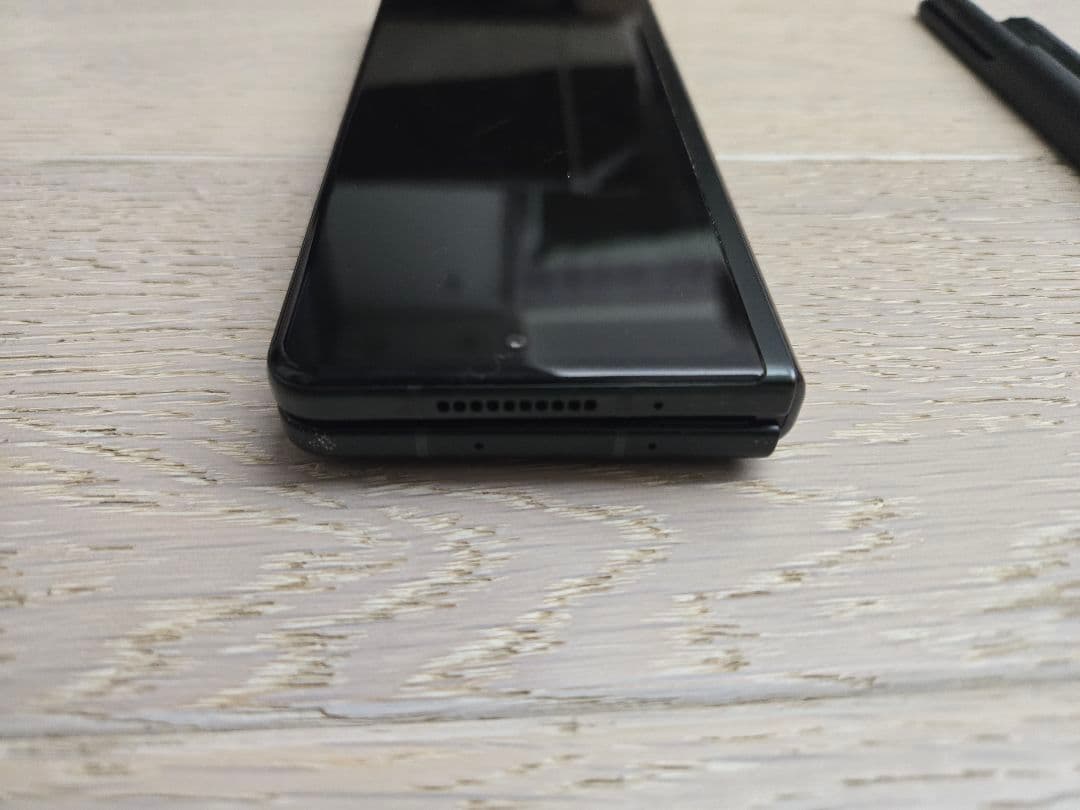 【美品】Samsung Galaxy Z Fold3 512GB ブラック