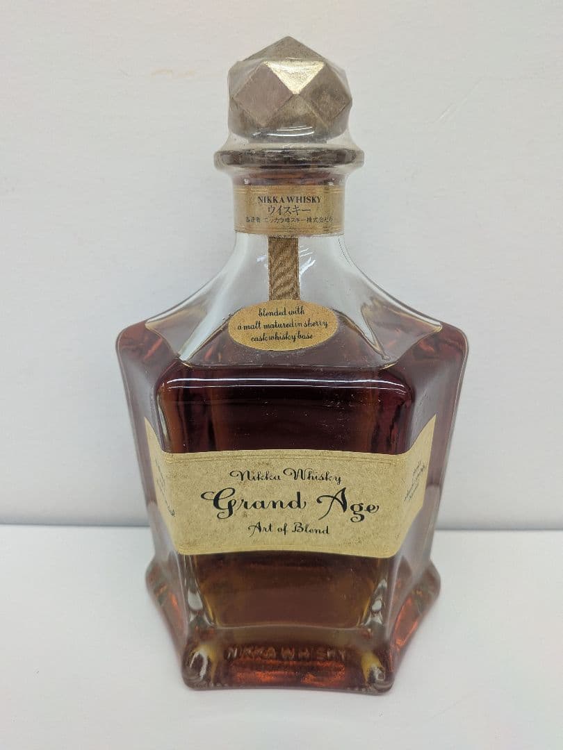 【未開栓】古酒ニッカウイスキー グランドエイジ660ml45度
