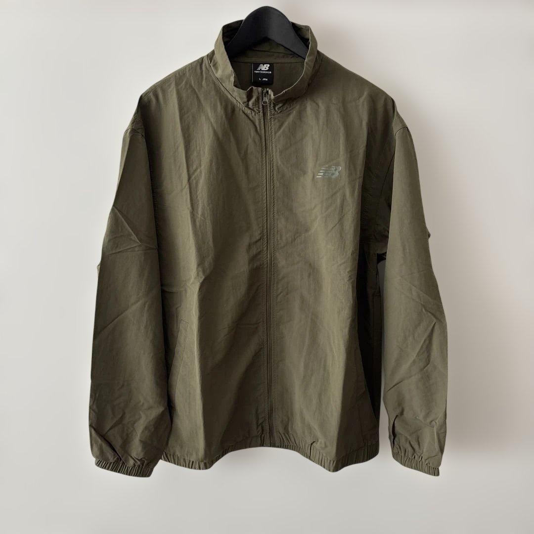 newbalance ニューバランス　ナイロンセットアップ